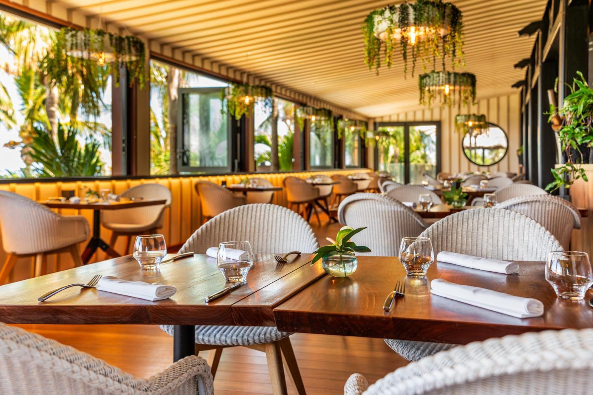 Palm Hotel & Spa Petite Île Екстериор снимка