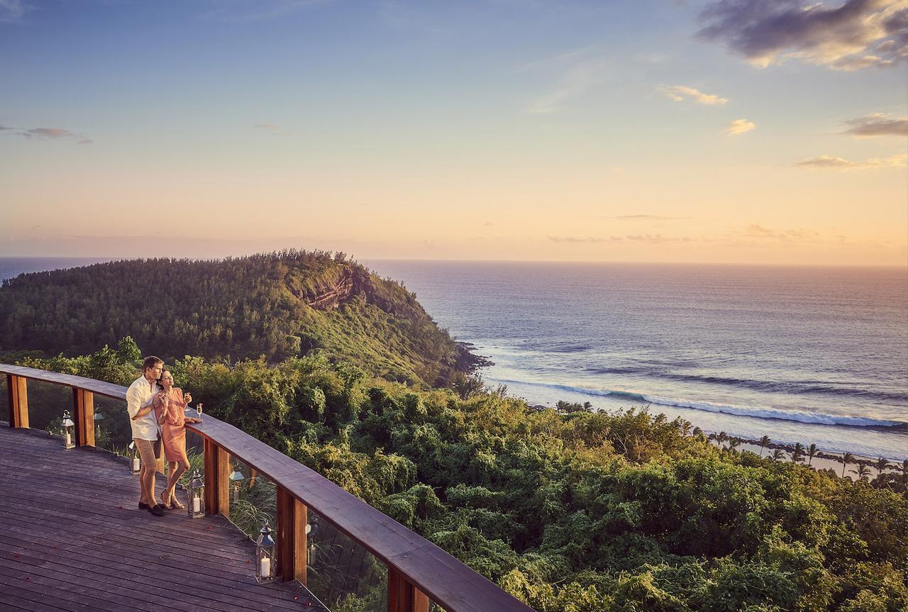 Palm Hotel & Spa Petite Île Екстериор снимка